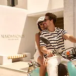 Numo Mykonos Boutique Kalafatis