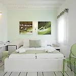 Numo Mykonos Boutique Kalafatis