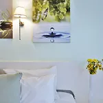 Numo Mykonos Boutique Kalafatis