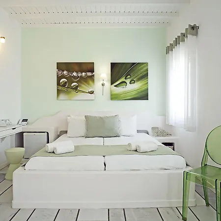 Numo Mykonos Boutique קלפטיס